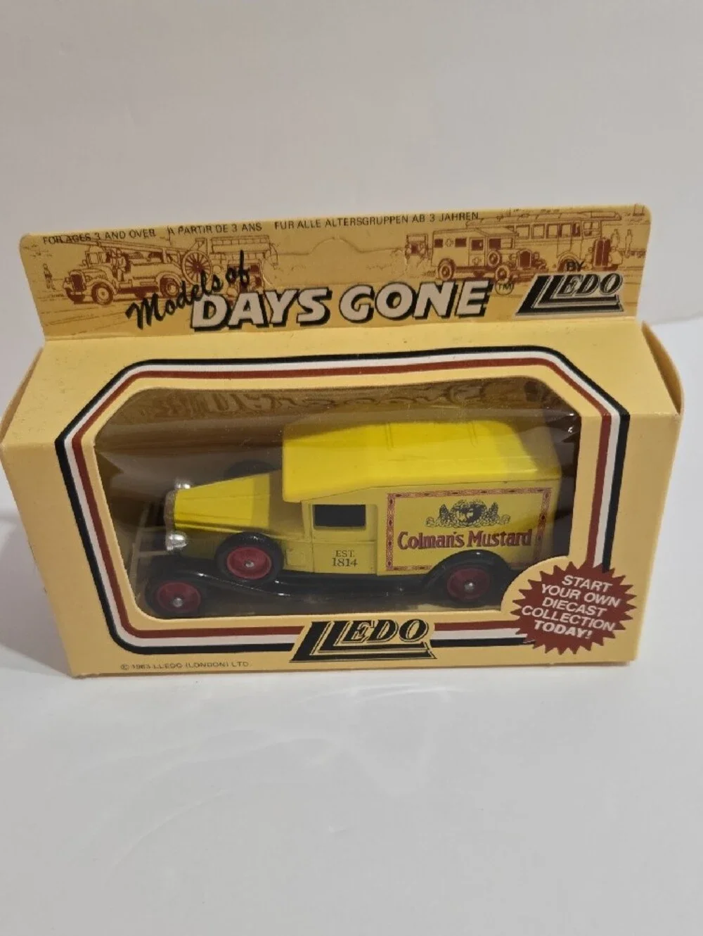 N/A vibrant truck detailed